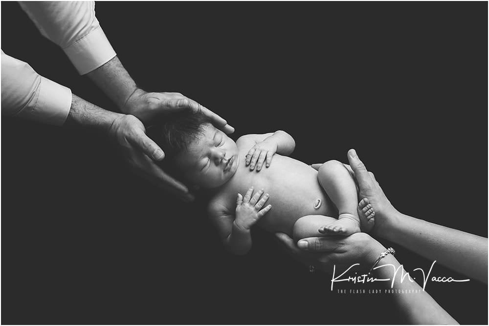 Newborn photos of Livia by The Flash Lady Photography
