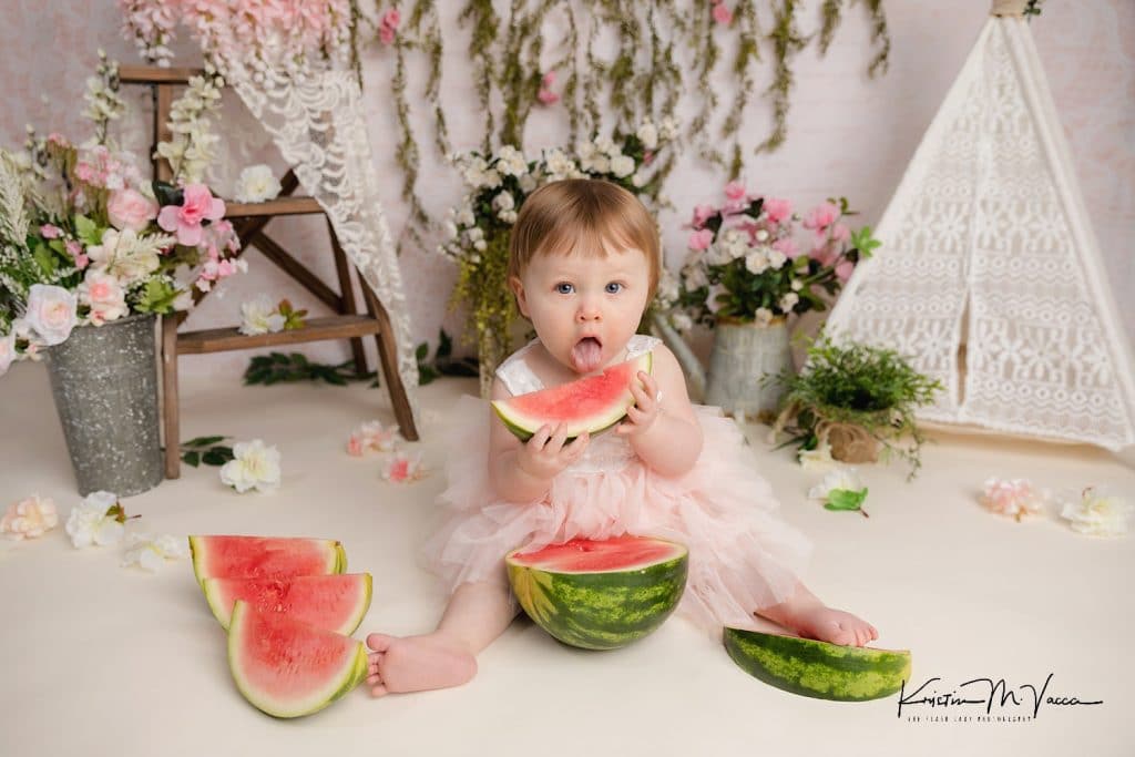 Photos from baby Hailey's watermelon birthday smash by Southington, CT photographer The Flash Lady Photography