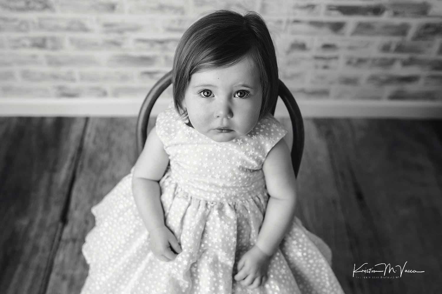 Newborn sibling photos with Charlie & Maddie by West Hartford, CT photographer The Flash Lady Photography