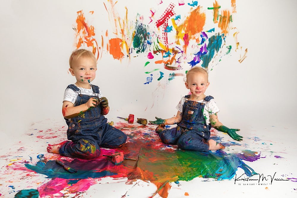 Twin paint smash with Thea & Connor by The Flash Lady Photography