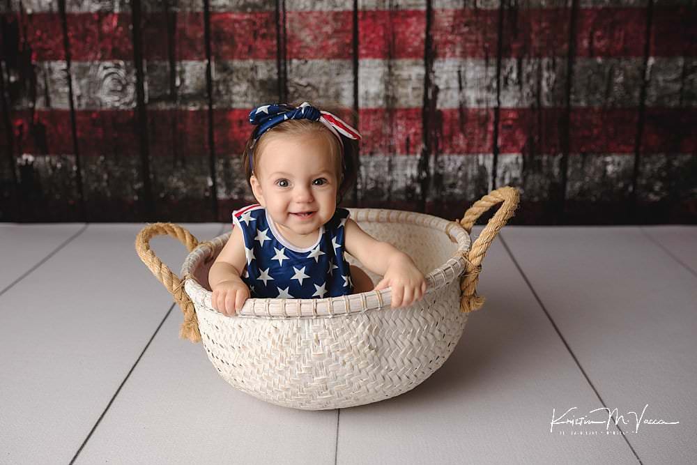9 Month Milestone Photos by The Flash Lady Photography