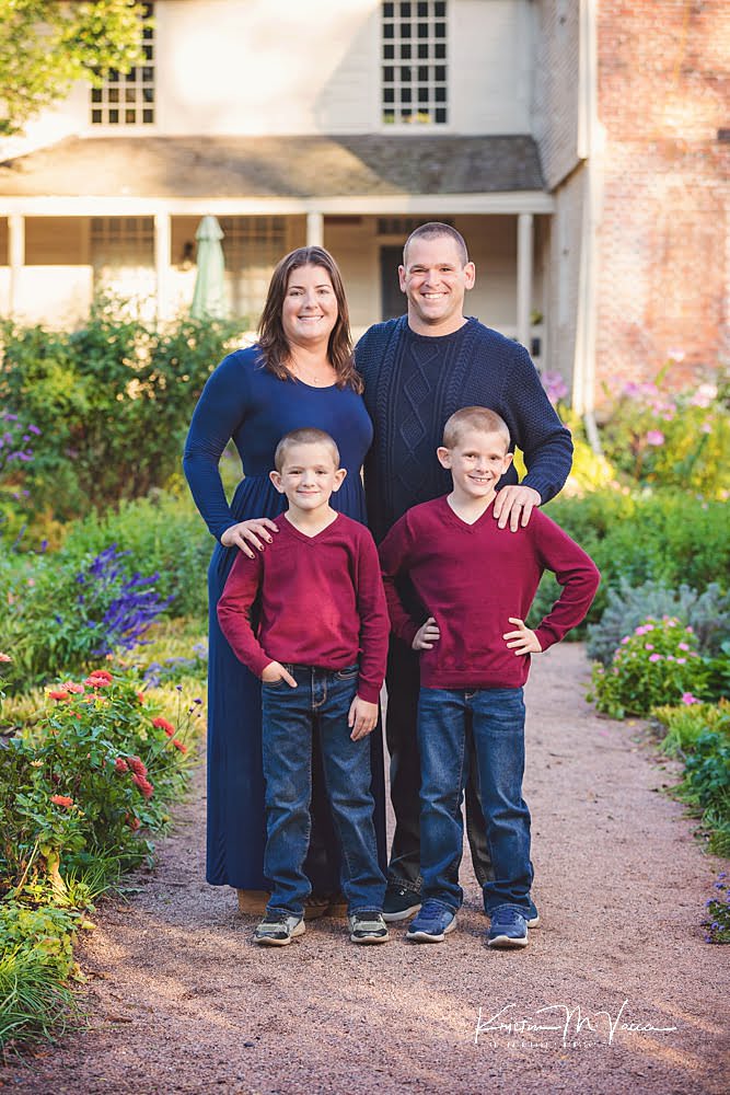 Family photos in Old Wethersfield by The Flash Lady Photography