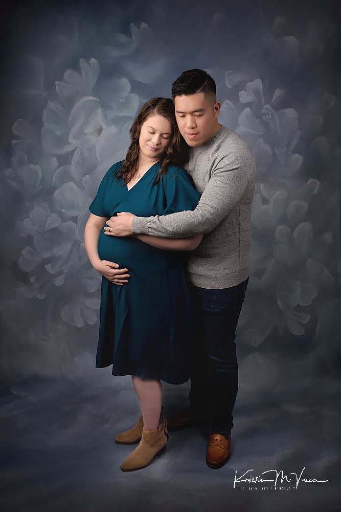 Winter studio maternity photos by The Flash Lady Photography