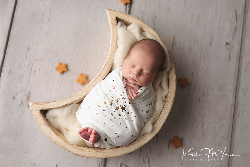 Boy sibling newborn photos by The Flash Lady Photography