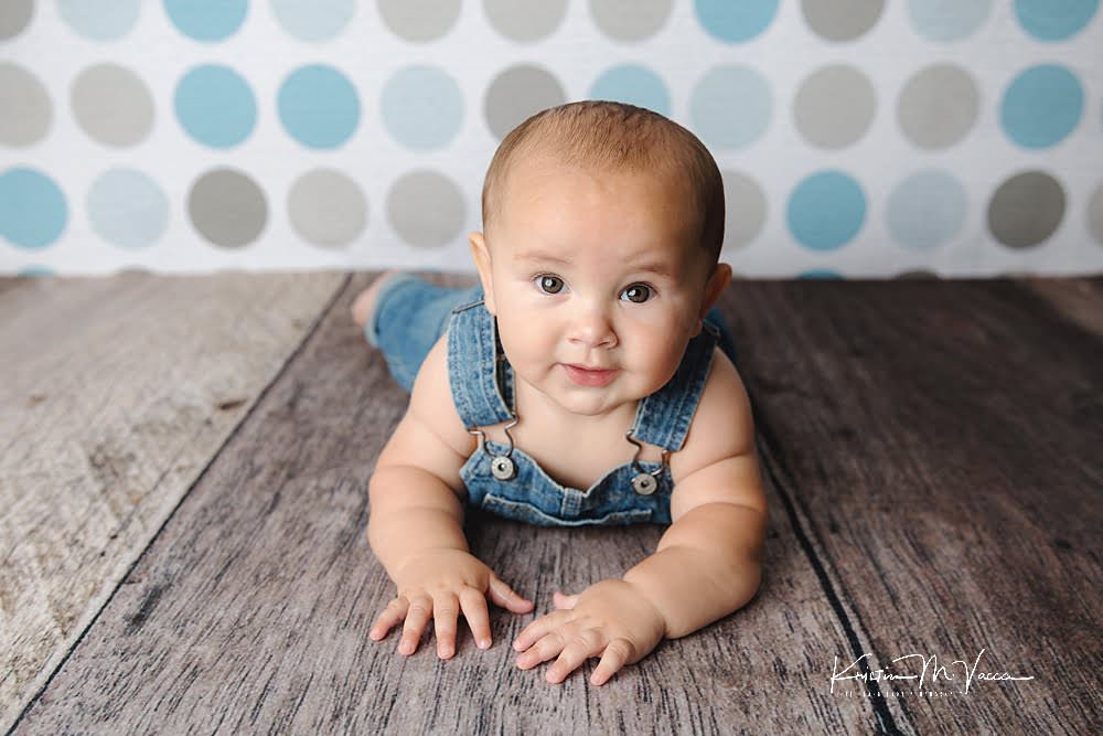 Sit up baby photos by The Flash Lady Photography