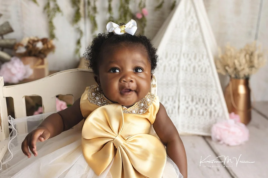 New Delhi India – March 13 2020 : Maternity shoot pose for welcoming new  born baby in Lodhi Road in Delhi India, Maternity photo shoot done by  parents Stock Photo - Alamy